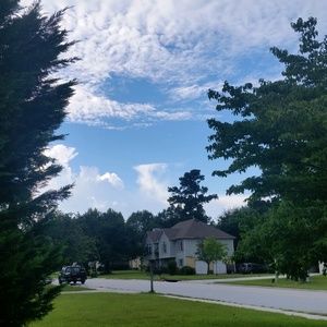 Meet your Posher, Robin